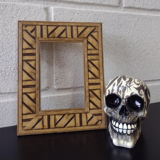 Armação de Moldura Personalizada em Madeira Natural com Gravação para Quadros e Fotos - 4,5x1,2