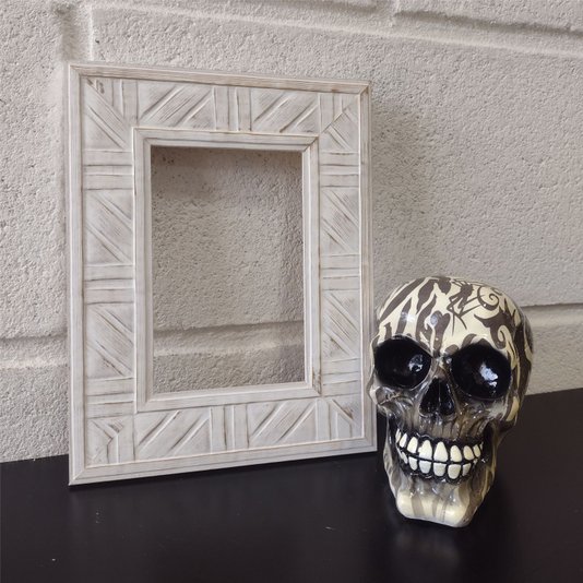 Armação de Moldura Personalizada em Madeira Natural com Gravação para Quadros e Fotos - 4,5x1,2