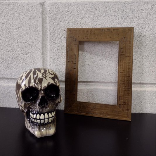Armação de Moldura Personalizada em Madeira Natural Gravada para Quadros e Fotos - 3x1
