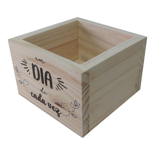 Cachepô Decorativo de Pinus com Estampa  - Um Dia de Cada Vez 15x15x10