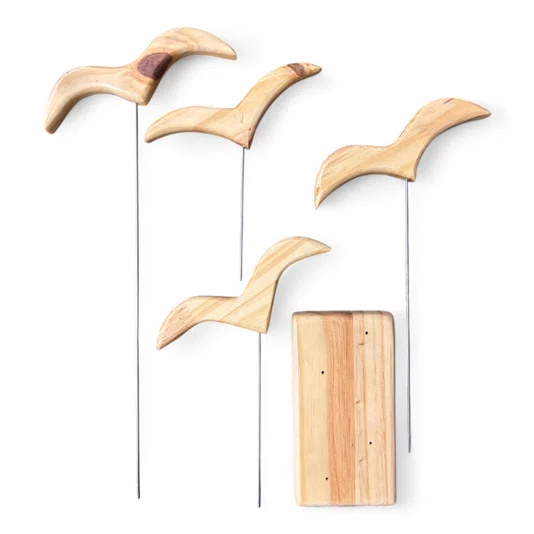 Enfeite Decorativo de Estante Escultura de Pássaros em Madeira Pinus, Estilo Zen, Feng Shui, Rústico e Minimalista