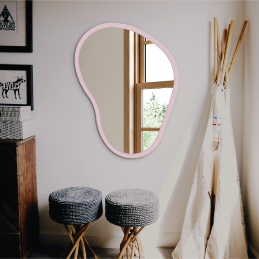 Espelho Orgânico Decorativo Lapidado com MDF Laqueado Para Banheiro Quarto Corredor - 43x56cm