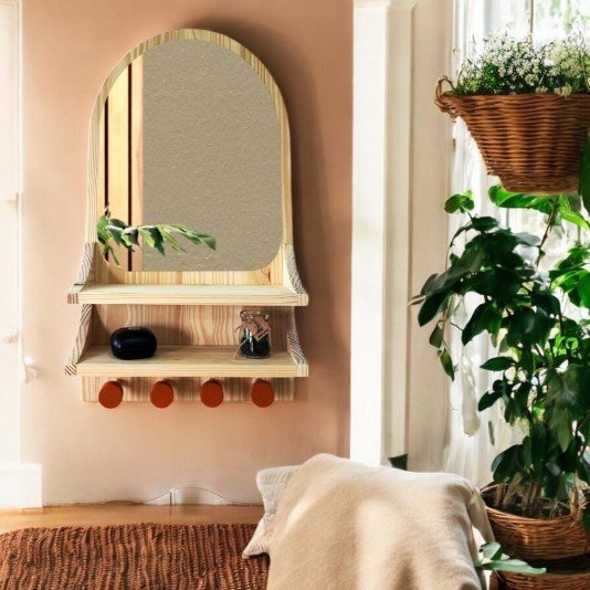 Espelho Decorativo com Prateleira e Cabideiro Funcional de Madeira Pinus - 39x71x13,8cm - Farmhouse