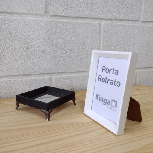 Kit 10 Porta Retratos 10x15cm com Moldura Chanfrada e PVC Mais Fundo com Suporte - 1,5x2