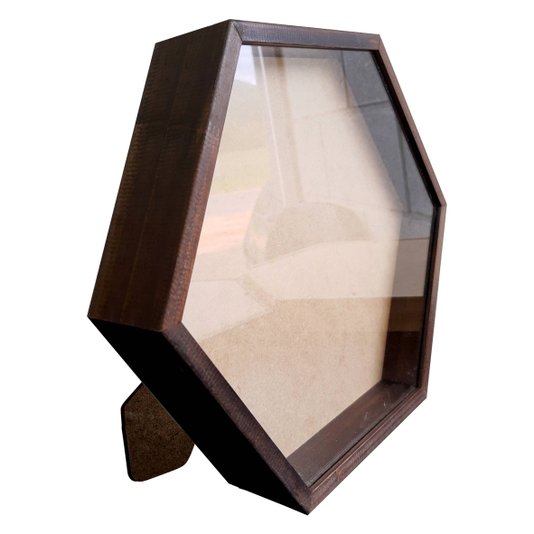 Moldura Caixa Alta Hexagonal com Vidro para Quadros Quilling e Scrapbook Mais Fundo em Mdf com Suporte - 1,5x6,5