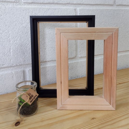 Moldura Canaleta Flutuante Lisa Revestida Com Chassi De Madeira Pinus Para Telas Decorativas - 2x2,8