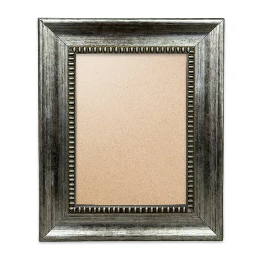 Moldura Chanfrada Com Padrão Oval Gravado Em Relevo E Efeito Aço Metal Escovado Para Quadros E Fotos Com Fundo MDF e Frente Em PVC Antirreflexo - 4,6x2,1