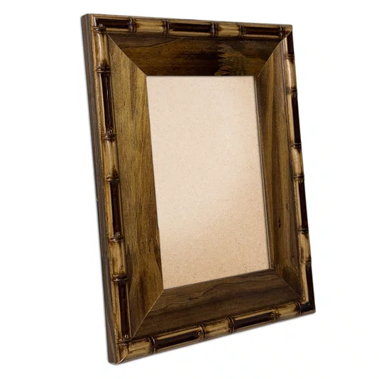 Moldura Chanfrada com Relevo de Bambu em Madeira Pinus para Quadros e Fotos com Fundo Mdf e Frente em PVC Antirreflexo -  5,4x2,1