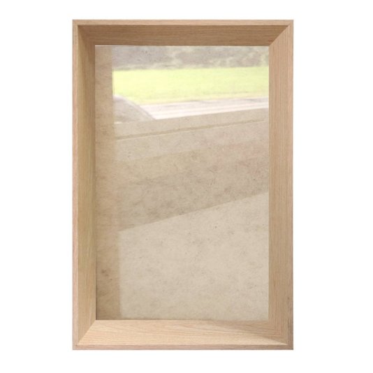 Moldura Chanfrada Inclinada para Quadros e Fotos com Fundo Mdf e Frente em Ps Cristal Transparente - 2x3,8