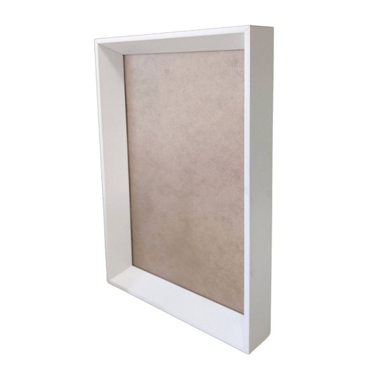 Moldura Chanfrada Inclinada para Quadros e Fotos com Fundo Mdf e Frente em PVC - 2x3,8