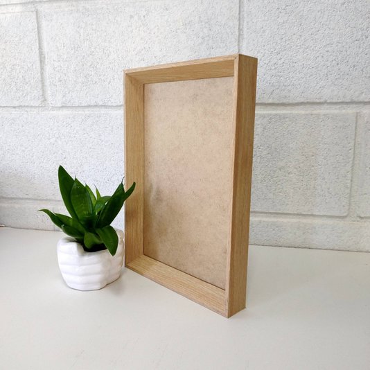 Moldura Chanfrada Inclinada para Quadros Fotos e Bandejas com Fundo Mdf - 2x3,8