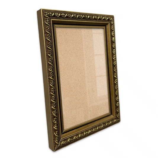 Moldura Com Gravação Floral Em Relevo Com Filete Perolado e Acabamento Dourado Metalizado Para Quadros E Fotos Com Fundo MDF e Frente Em PS Cristal Transparente - 2,1x1,8