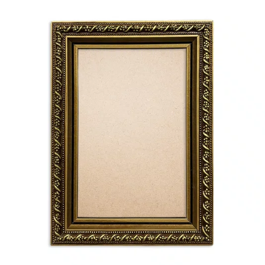 Moldura Com Gravação Floral Em Relevo Com Filete Perolado e Acabamento Dourado Metalizado Para Quadros E Fotos Com Fundo MDF E Frente Em PVC Antirreflexo - 2,1x1,8