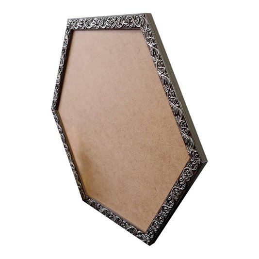Moldura com Gravação de Folhagens Hexagonal para Quadros com Fundo em MDF - 2x1