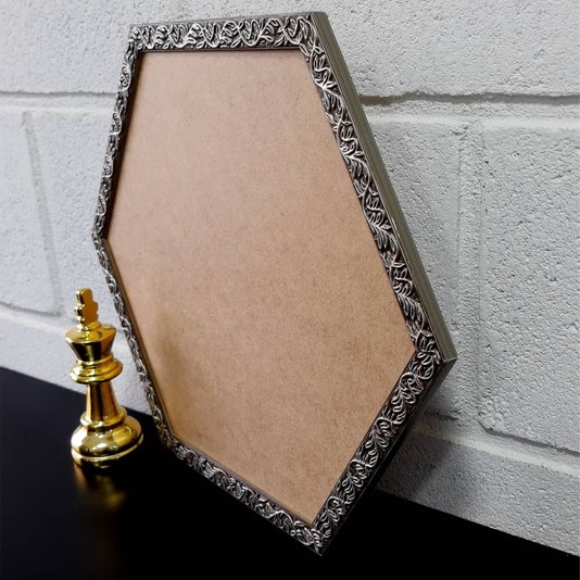 Moldura com Gravação de Folhagens Hexagonal para Quadros com Fundo em MDF - 2x1