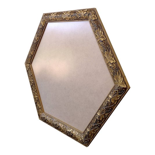 Moldura com Gravação de Folhas Ornamentais Hexagonal para Quadros com Fundo em MDF e PVC Antirreflexo - 3x1,5