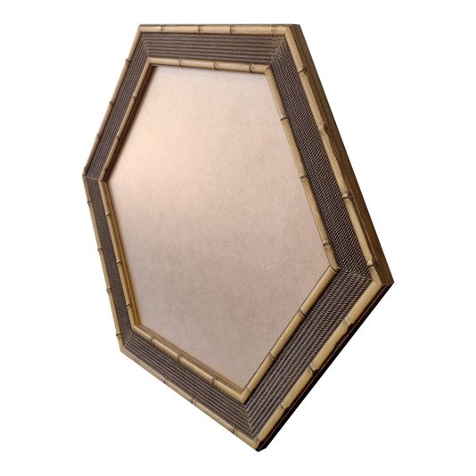 Moldura com Gravação de Bambu Hexagonal para Quadros com Fundo em MDF e PVC Antirreflexo - 4,5x1,5