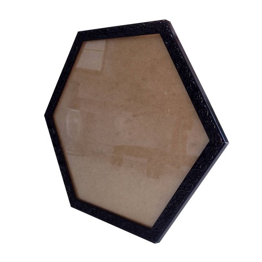 Moldura com Gravação de Folhagens Hexagonal para Quadros com Fundo MDF e Vidro - 2x1