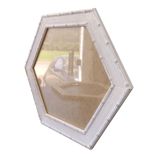 Moldura com Gravação de Bambu Hexagonal para Quadros com Fundo MDF e Vidro - 4,5x1,5
