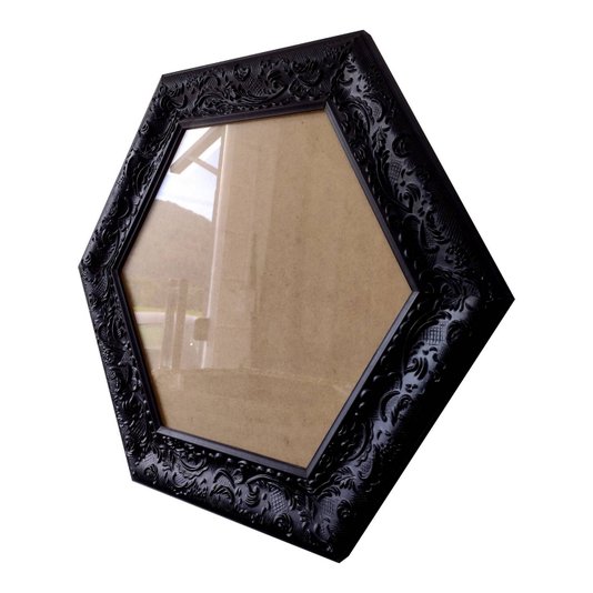 Moldura Provençal com Gravação Hexagonal para Quadros com Fundo MDF e Vidro - 6x1,5