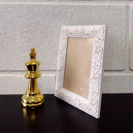 Moldura com Gravação de Folhas Ornamentais para Quadros e Fotos com Fundo MDF e PVC Antirreflexo - 3x1,5