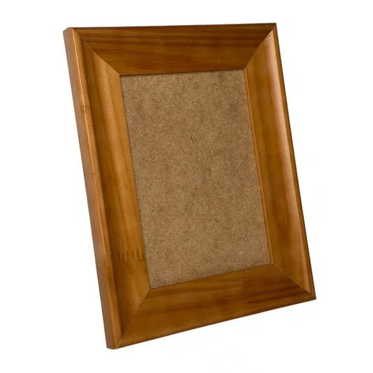 Moldura Côncava Envernizada para Quadros e Fotos com Fundo Mdf - 4,4x1,9