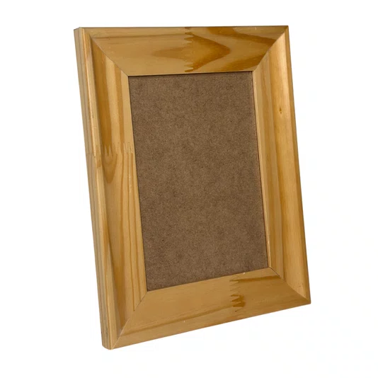 Moldura Côncava Envernizada para Quadros e Fotos com Fundo Mdf e Frente em PVC Antirreflexo - 4,4x1,9