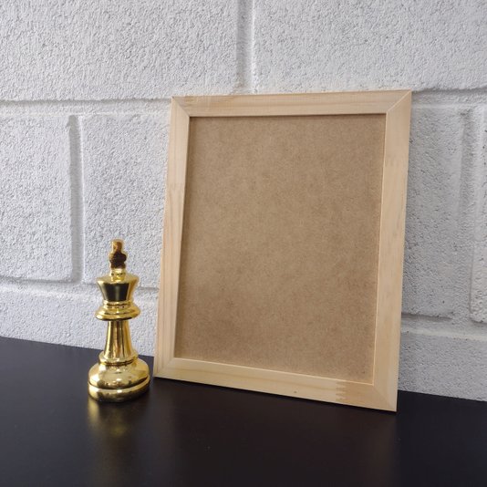 Moldura De Pinus Natural para Quadros Decorativos com Fundo MDF - 2x1