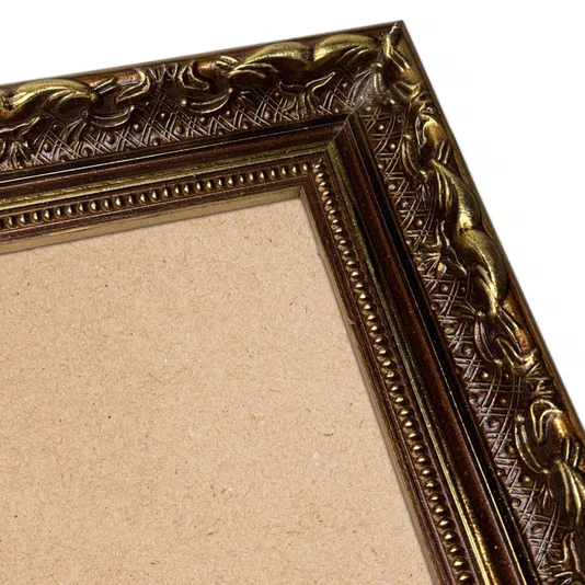 Moldura Dourada com Gravação para Quadros com Fundo MDF - 4x2,5