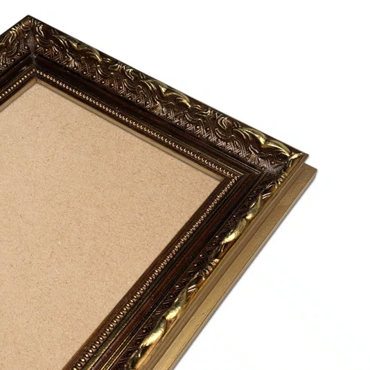 Moldura Dourada com Gravação para Quadros com Fundo MDF - 4x2,5