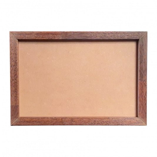 Moldura em Madeira Eucalipto para Quadros com Fundo em Mdf - 2x3