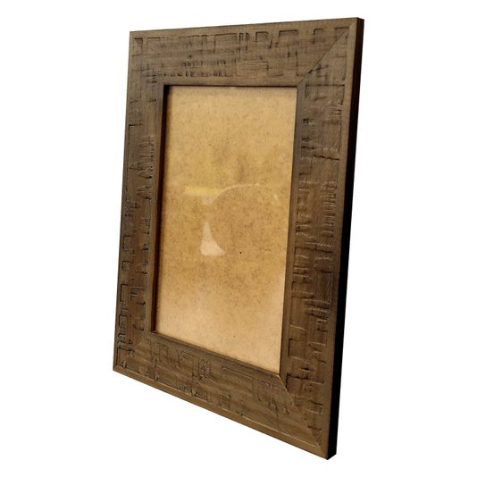 Moldura em Madeira Natural Gravada para Quadros e Fotos com Fundo MDF e Acetato - 3x1