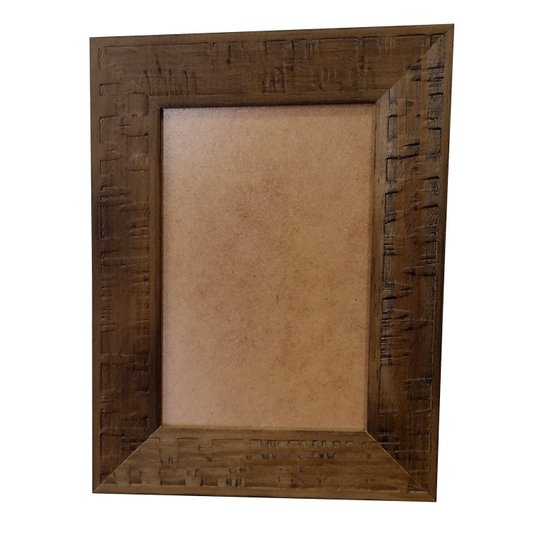Moldura em Madeira Natural Gravada para Quadros e Fotos com Fundo MDF e PVC Antirreflexo - 3x1