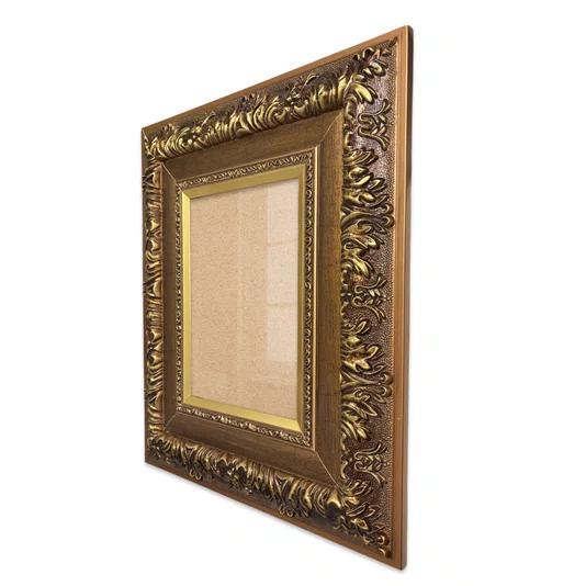 Moldura Estilo Renascentista com Perfil Interno Liso Chanfrado e Externo com Gravação Ornamental Efeito Metálico para Quadros e Fotos com Fundo Mdf e Acetato - 9,2x2,7