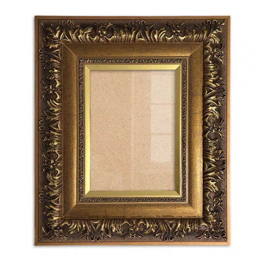 Moldura Estilo Renascentista com Perfil Interno Liso Chanfrado e Externo com Gravação Ornamental Efeito Metálico para Quadros e Fotos com Fundo Mdf e Acetato - 9,2x2,7