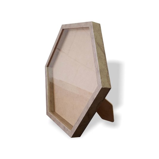 Moldura Hexagonal Caixa Alta com Vidro para Quadros Quilling e Scrapbook Mais Fundo em Mdf com Suporte - Revestida - 1,5x3