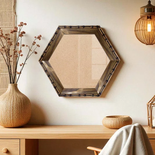 Moldura Hexagonal Chanfrada com Relevo de Bambu em Madeira Pinus para Quadros e Fotos com Fundo Mdf e Frente em Vidro -  5,4x2,1