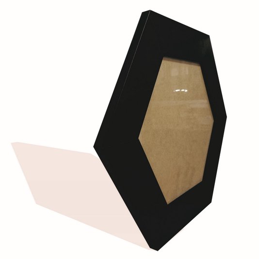 Moldura Hexagonal Larga Lisa para Quadros Revestida com Fundo MDF e Vidro - 7x2