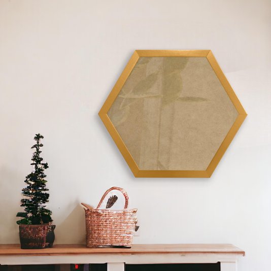 Moldura Hexagonal Lisa Revestida para Quadros com Fundo Mdf e Vidro - 2x2