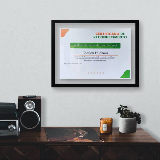Moldura para Diplomas ou Certificados com Vidro Duplo Efeito Flutuante Revestida Lisa - 2x1