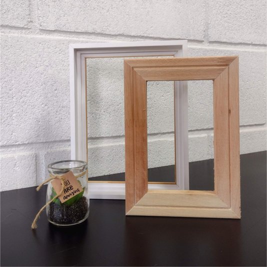 Moldura Personalizada Canaleta Flutuante Lisa Revestida Com Chassi De Madeira Pinus Para Telas Decorativas - 2x2,8