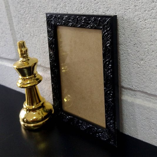 Moldura Personalizada com Gravação de Folhagens para Quadros e Fotos com Fundo MDF e Vidro - 2x1
