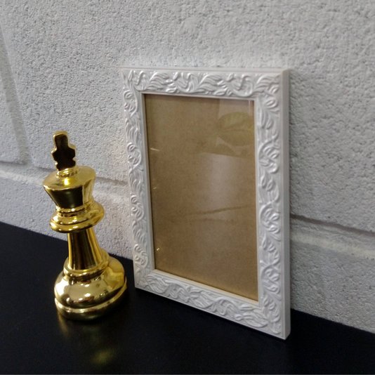 Moldura Personalizada com Gravação de Folhagens para Quadros e Fotos com Fundo MDF e Vidro - 2x1