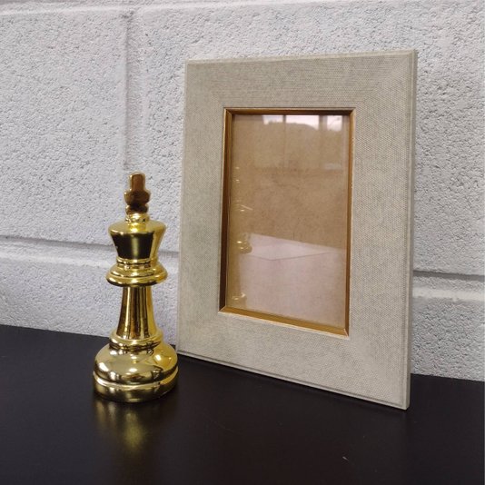 Moldura Personalizada com Gravação de Textura de Tecido para Quadros e Fotos com Fundo MDF e Vidro - 4x1