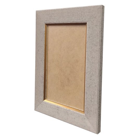 Moldura Personalizada com Textura de Tecido para Quadros e Fotos com Fundo MDF - 2,8x1