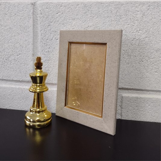Moldura Personalizada com Textura de Tecido para Quadros e Fotos com Fundo MDF e Vidro - 2,8x1