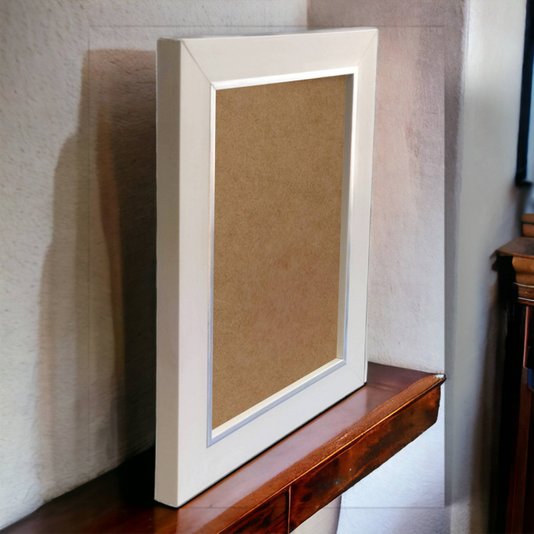 Moldura Personalizada Laqueada Gesso com Filete Prata para Quadros e Fotos com Fundo MDF - 3x1,5