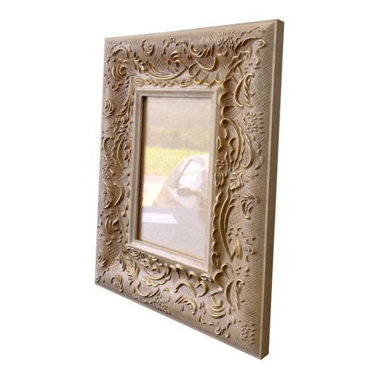 Moldura Personalizada Provençal com Gravação para Quadros e Fotos com Fundo MDF e Vidro - 6x1,5