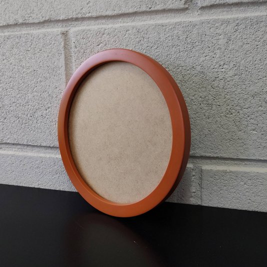 Moldura Redonda Colorida em MDF Laqueado para Quadros Decorativos com Fundo MDF