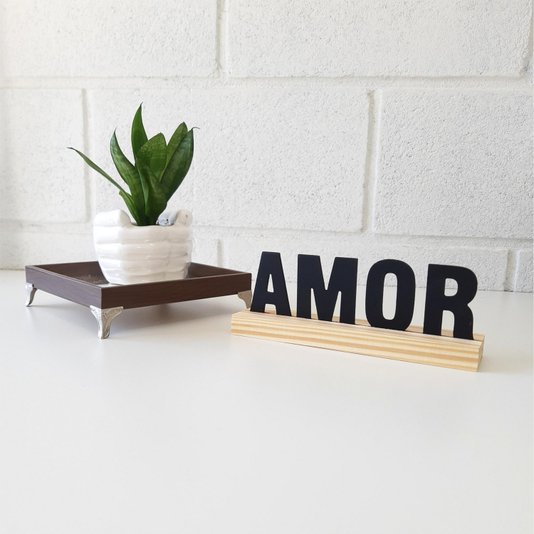 Palavra Decorativa Amor com Suporte de Madeira